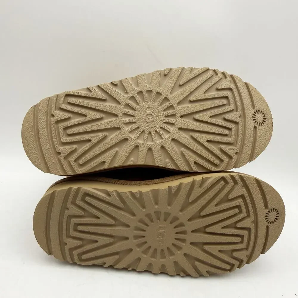 UGG kids adri
